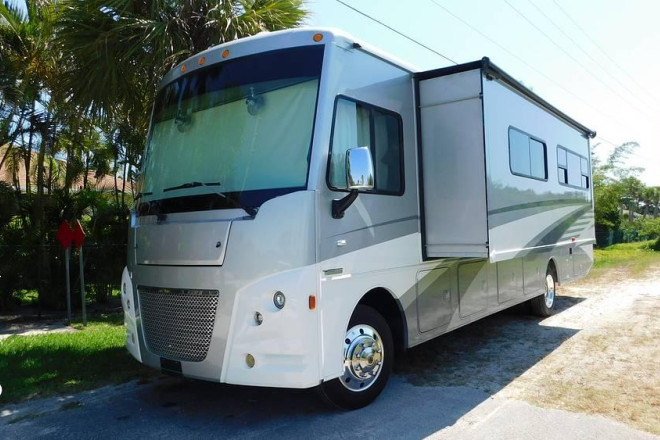 2018 Sunstar LX 35F