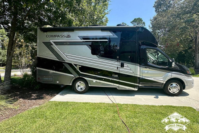 2024 Compass 23TW