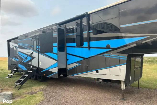2025 Cyclone 4006