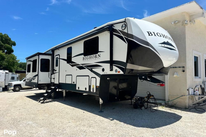 2021 Bighorn Traveler M-39MB