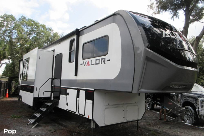 2024 Valor 44V14