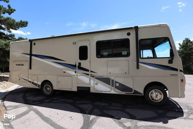 2022 Vista 31B