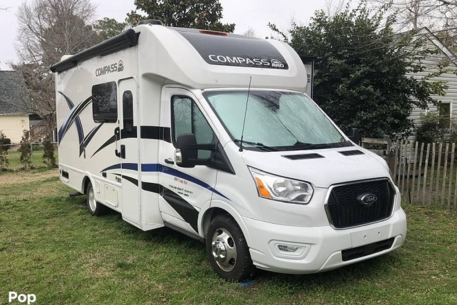 2022 Compass 23TW