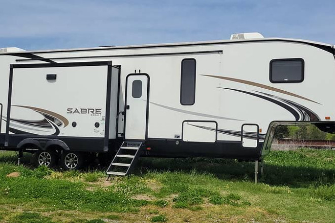 2021 Sabre 38DBQ