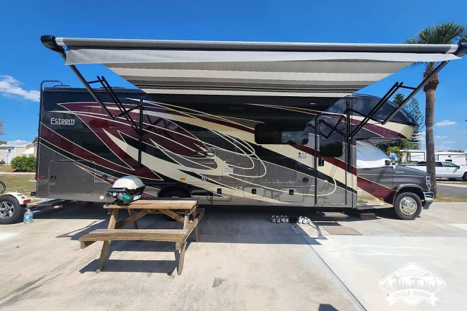2021 Esteem 29V