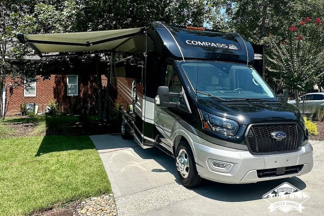 2024 Compass 23TW