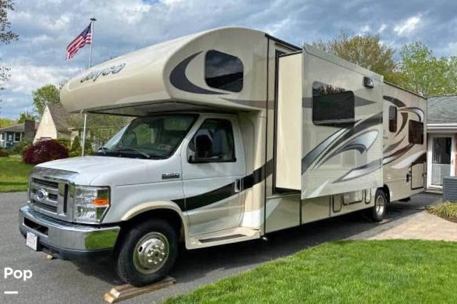 2015 Greyhawk 31FS