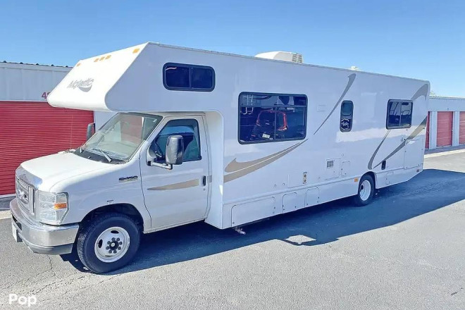 2016 Majestic 28A