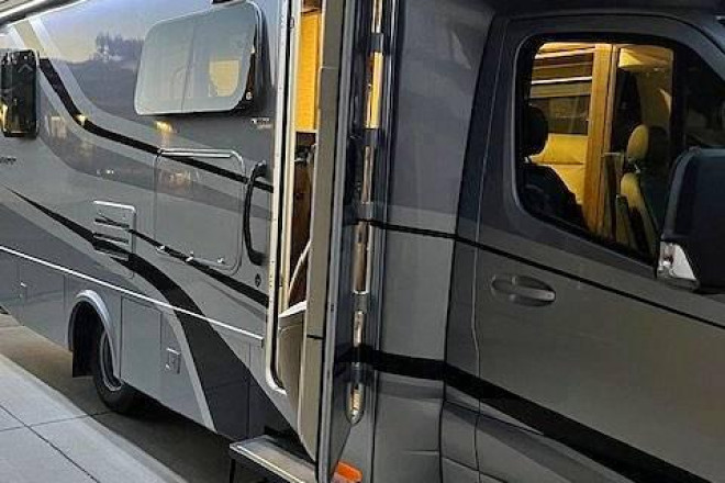 2021 Wayfarer 25SW