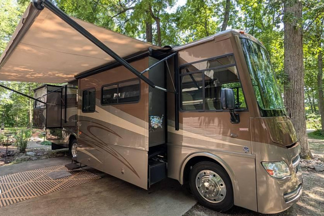 2013 Sightseer 33C
