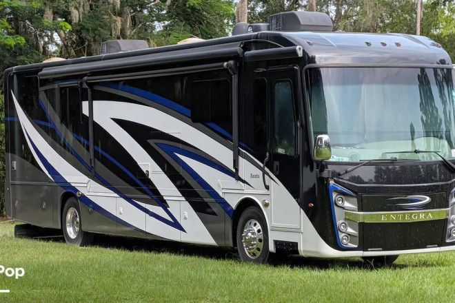 2020 Reatta XL 39T2