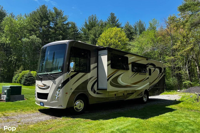 2019 Windsport 35M