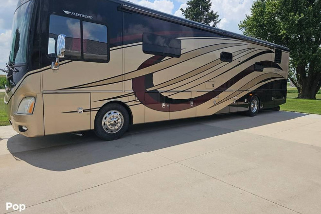 2015 Discovery 40E