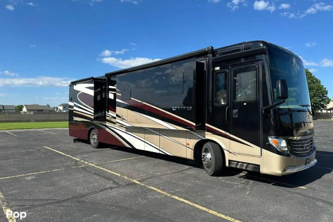 2017 Ventana LE 4037