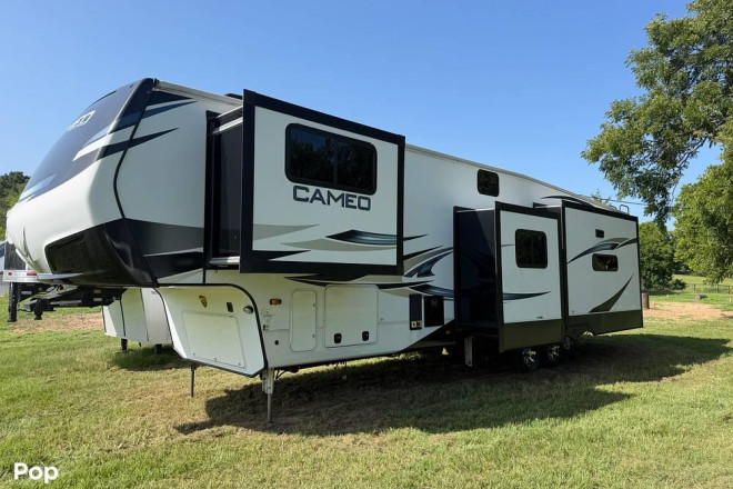 2023 Cameo 3961MB