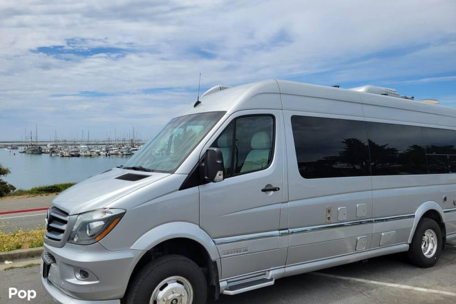 2018 Interstate Grand Tour EXT Twin 4x4