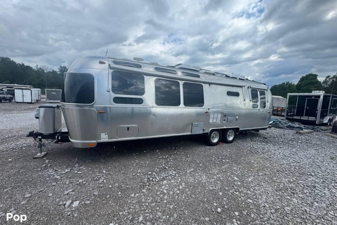 2019 International Serenity 30RBQ