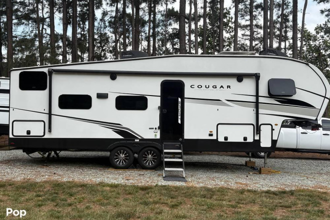 2024 Cougar Sport 2700BH