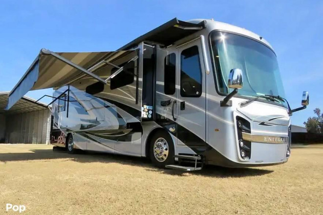 2024 Reatta XL 39T2