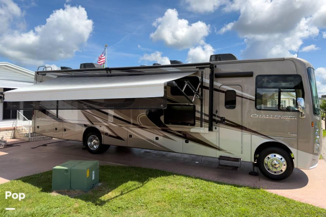 2020 Challenger 37FH