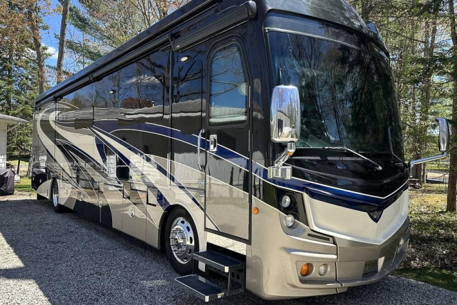 2018 Discovery LXE 39F