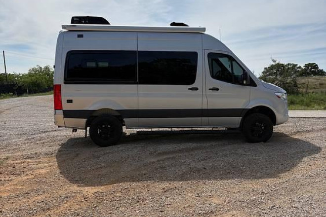 2022 Other 19L 4X4