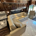 2016 Allegro Bus
