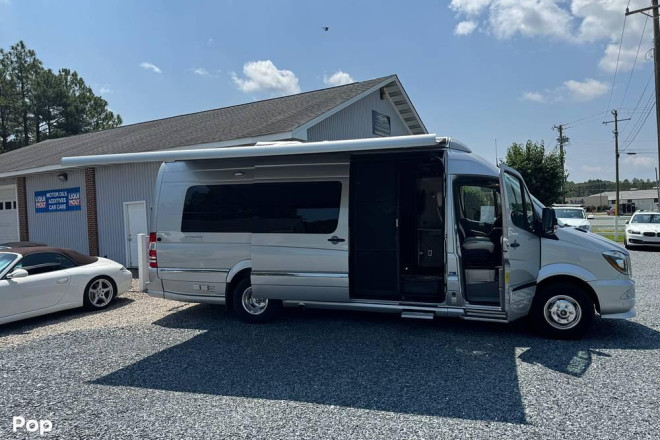 2019 Interstate Grand Tour EXT