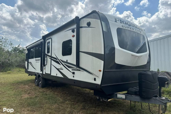 2022 Flagstaff 29RLBS