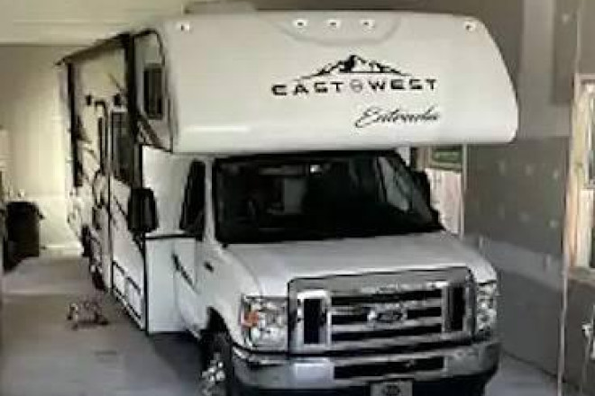 2022 Entrada 3100 FB
