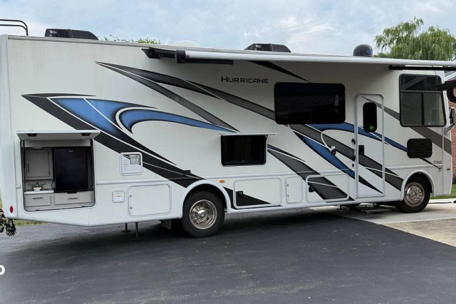 2023 Hurricane 29M