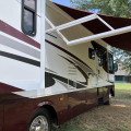 2005 Monarch