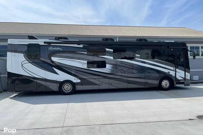 2022 Berkshire XL 40C