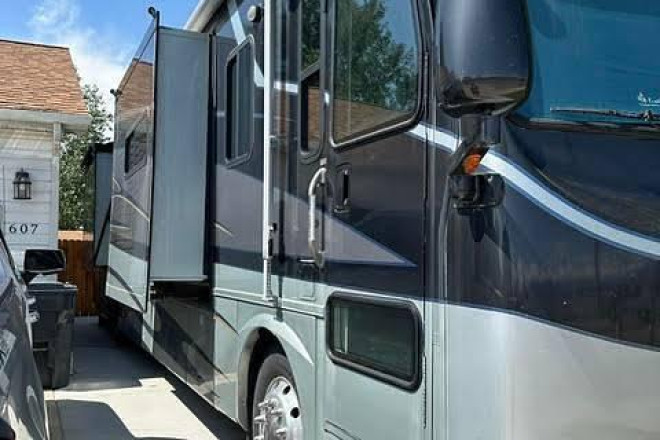 2005 Scenic Cruiser 8408