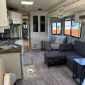 2005 Scenic Cruiser