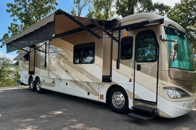 2008 Revolution LE 42N