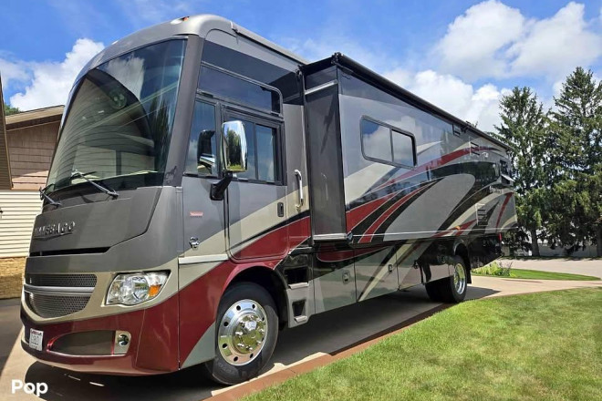 2013 Adventurer 32h