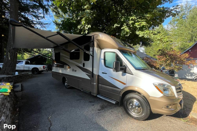 2017 View 24V