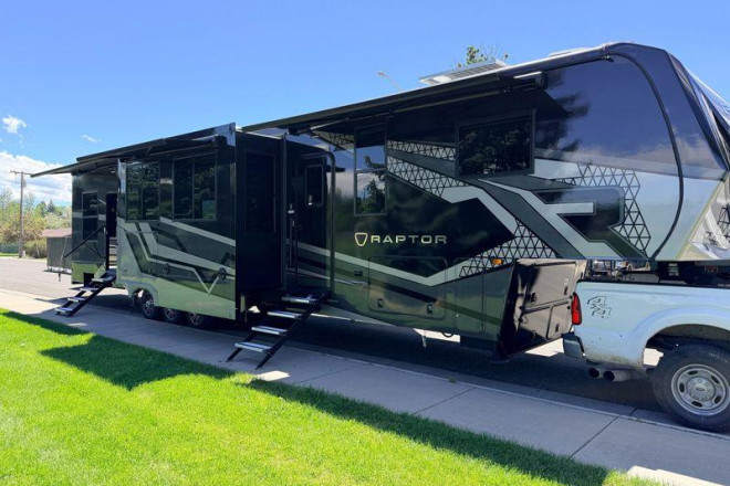 2026 Raptor 430
