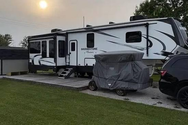 2022 Brookstone 398MBL