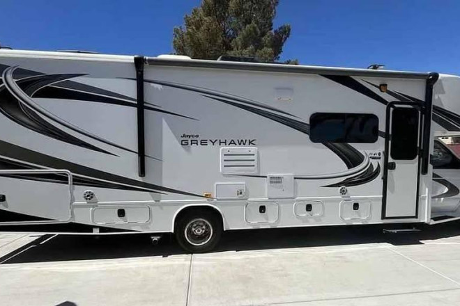 2020 Greyhawk 29MV