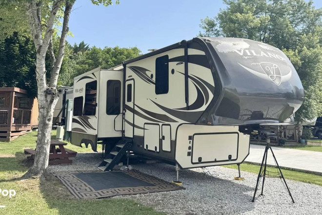 2018 Vilano 325RL