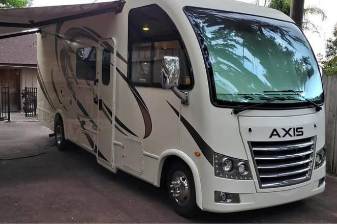 2019 Axis 25.6