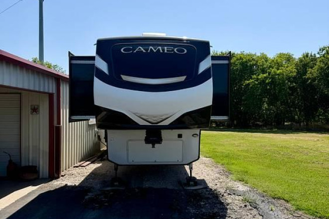 2023 Cameo 3701RL