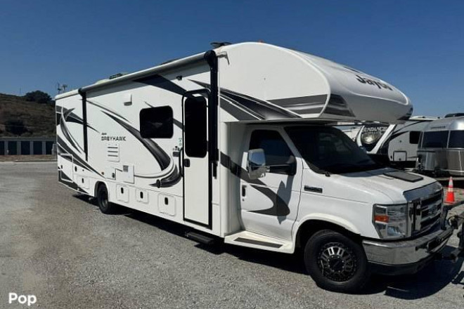 2020 Greyhawk 29MV