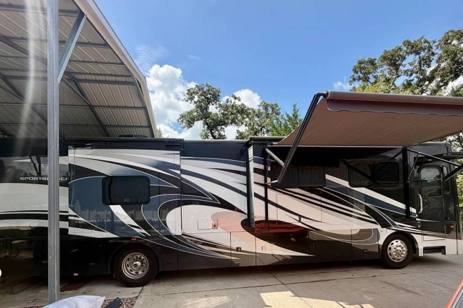 2018 Sportscoach 408DB