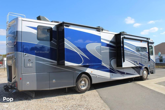 2020 Navigator 38K