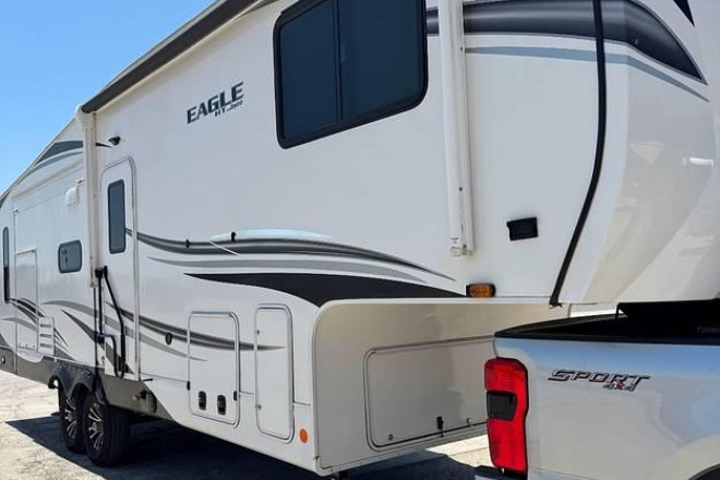 2023 Eagle 28.5 RSTS