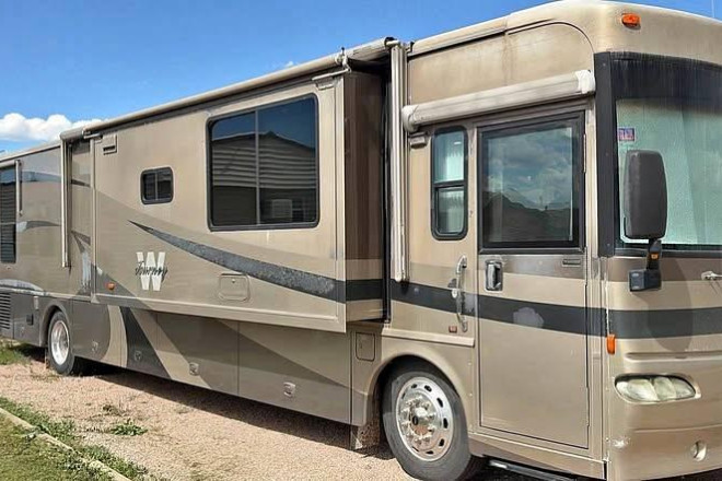 2005 Journey 39K