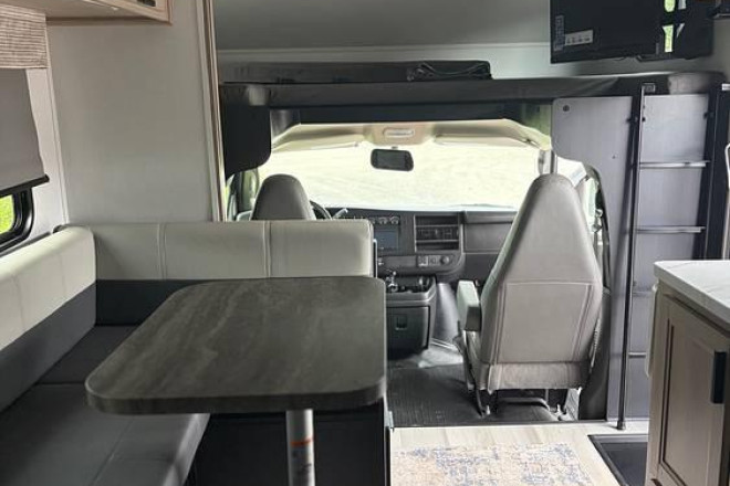 2024 Sunseeker 2150S LE